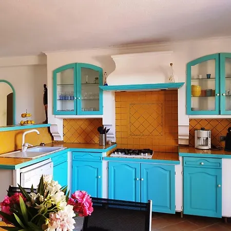 Saba Lägenhet Olbia